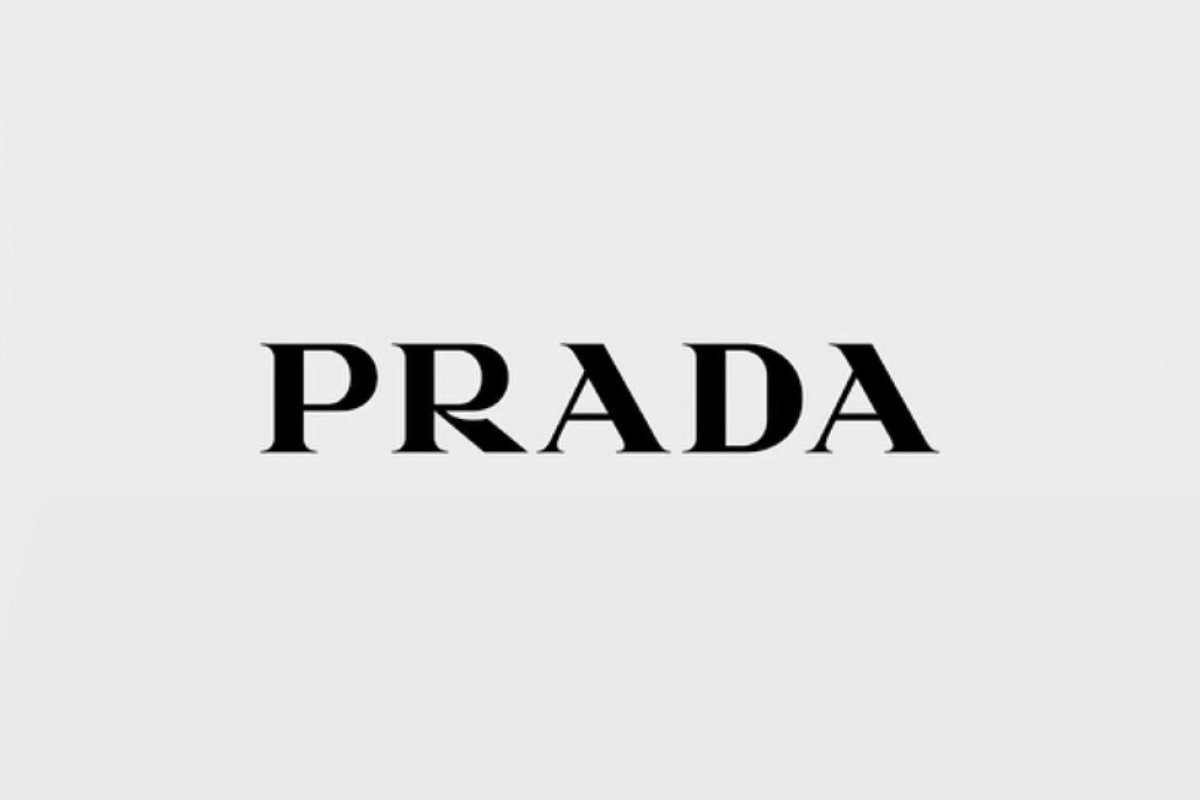 Prada recupera liderança global e mostra como o desejo se transforma em valor no mercado de luxo! 