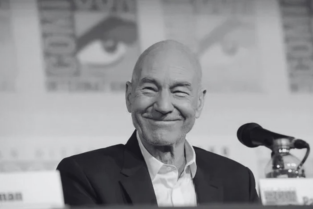 Morre Patrick Stewart, aos 86 anos, referência do teatro e astro de "Star Trek" e "X-Men"