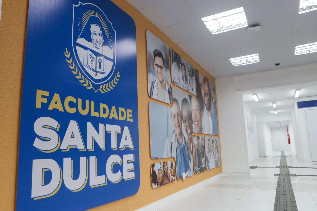 Faculdade Santa Dulce realiza aula inaugural dos cursos de  Aperfeiçoamento Multiprofissional e Especialização em Cuidados Paliativos! 
