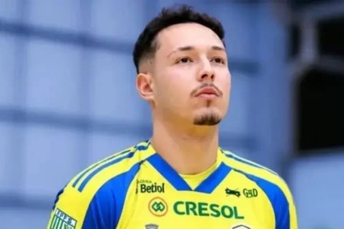 Jogador baiano é demitido de clube de futsal no PR após manifestar apoio à reeleição de Lula