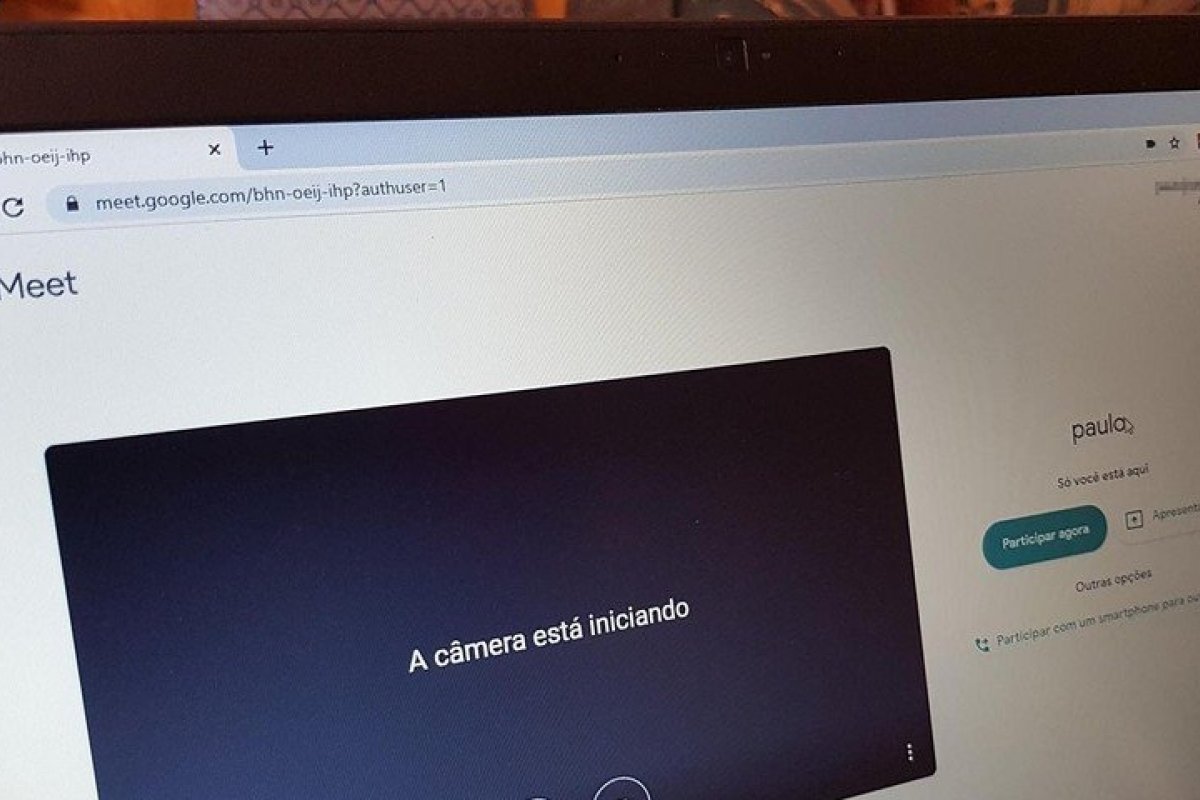 Ferramenta de videoconferência disponibiliza chamada com 250 pessoas 