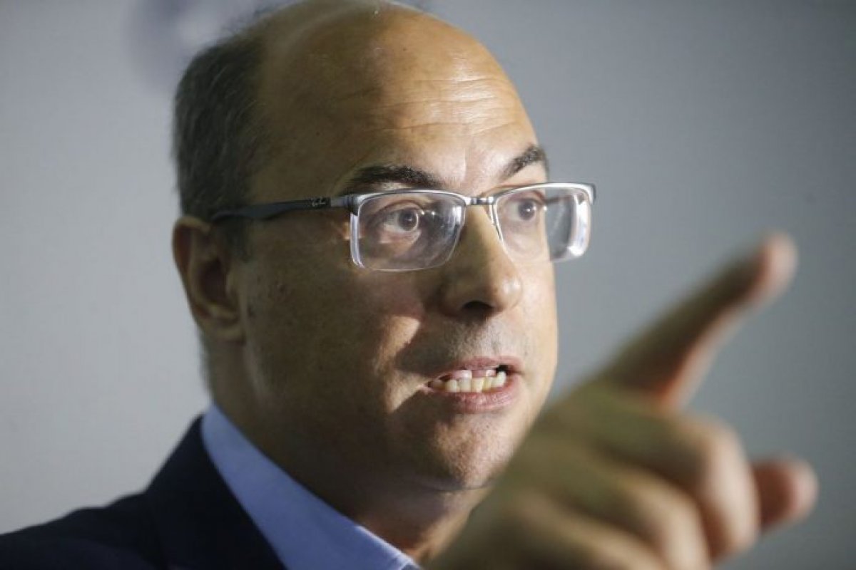 Governador do Rio faz alerta: “Teremos que reduzir as medidas restritivas”