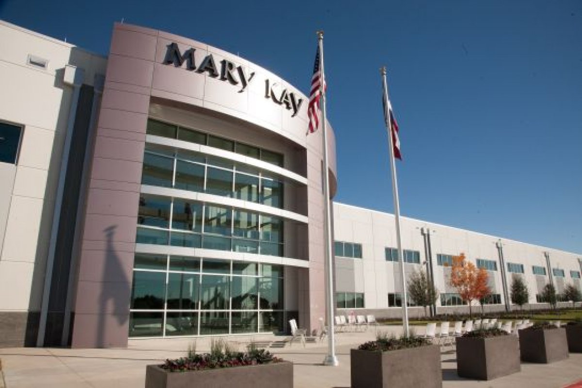 Coronavírus: Mary Kay vai produzir álcool em gel para realizar doações  
