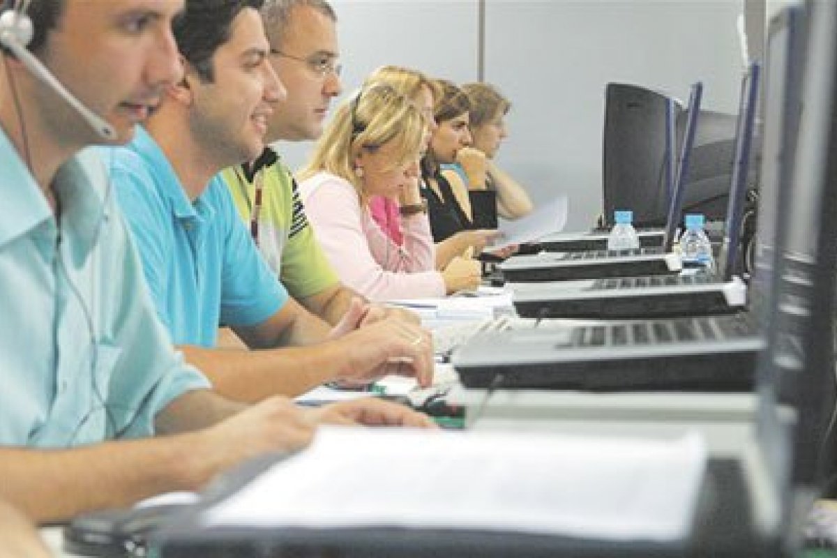 Anatel recebe sugestões do Idec para proibir mensagens de telemarketing indesejadas