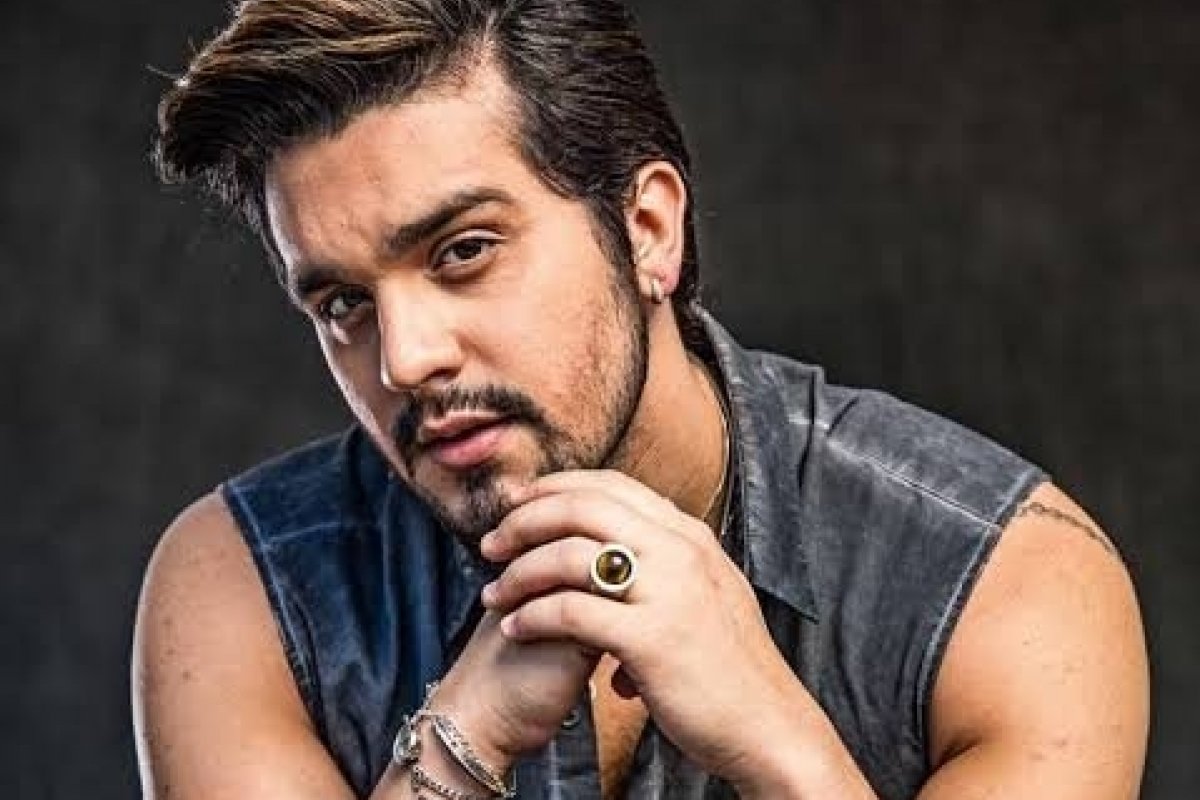 Luan Santana resolve fazer faculdade de Administração 