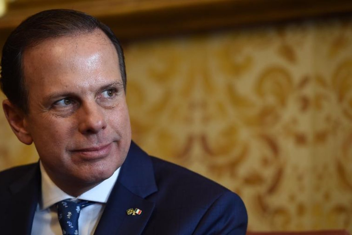 Depois de ser "Bolsodoria" para ganhar eleições, João Doria se torna amigo de Lula