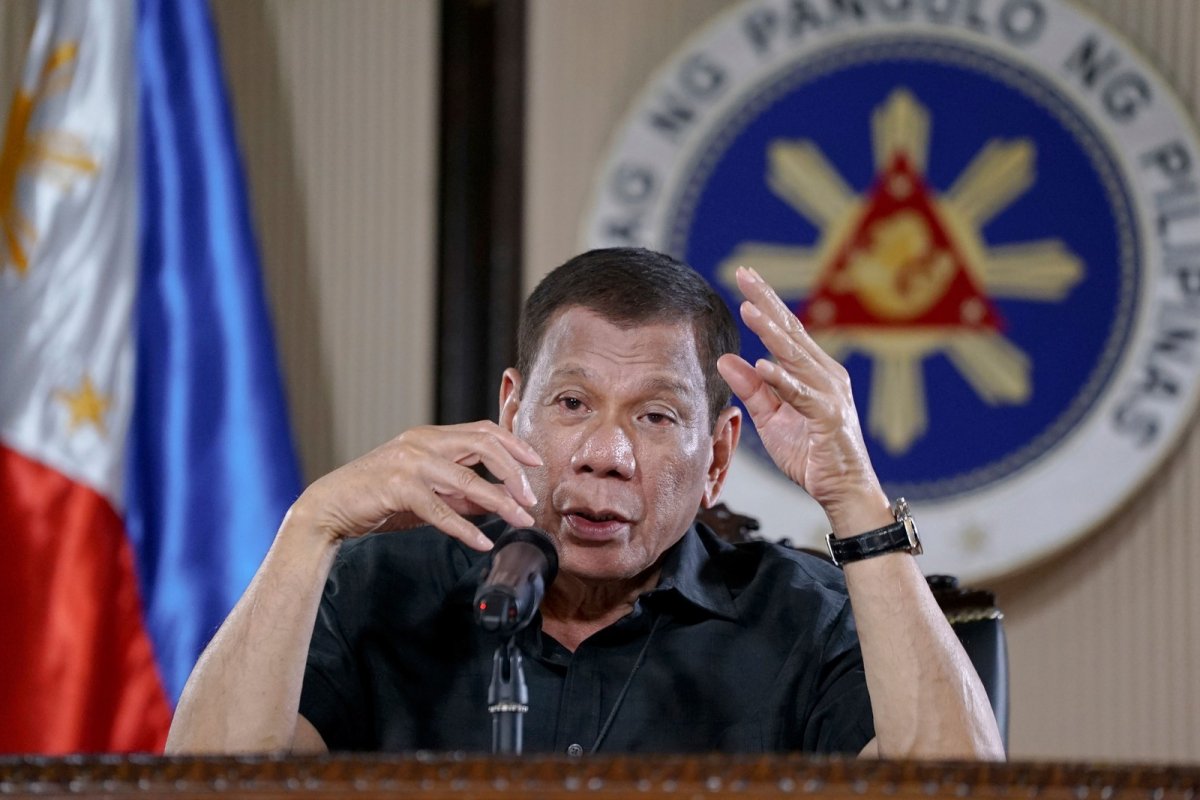 Presidente das Filipinas autoriza a polícia a matar quem descumprir quarentena