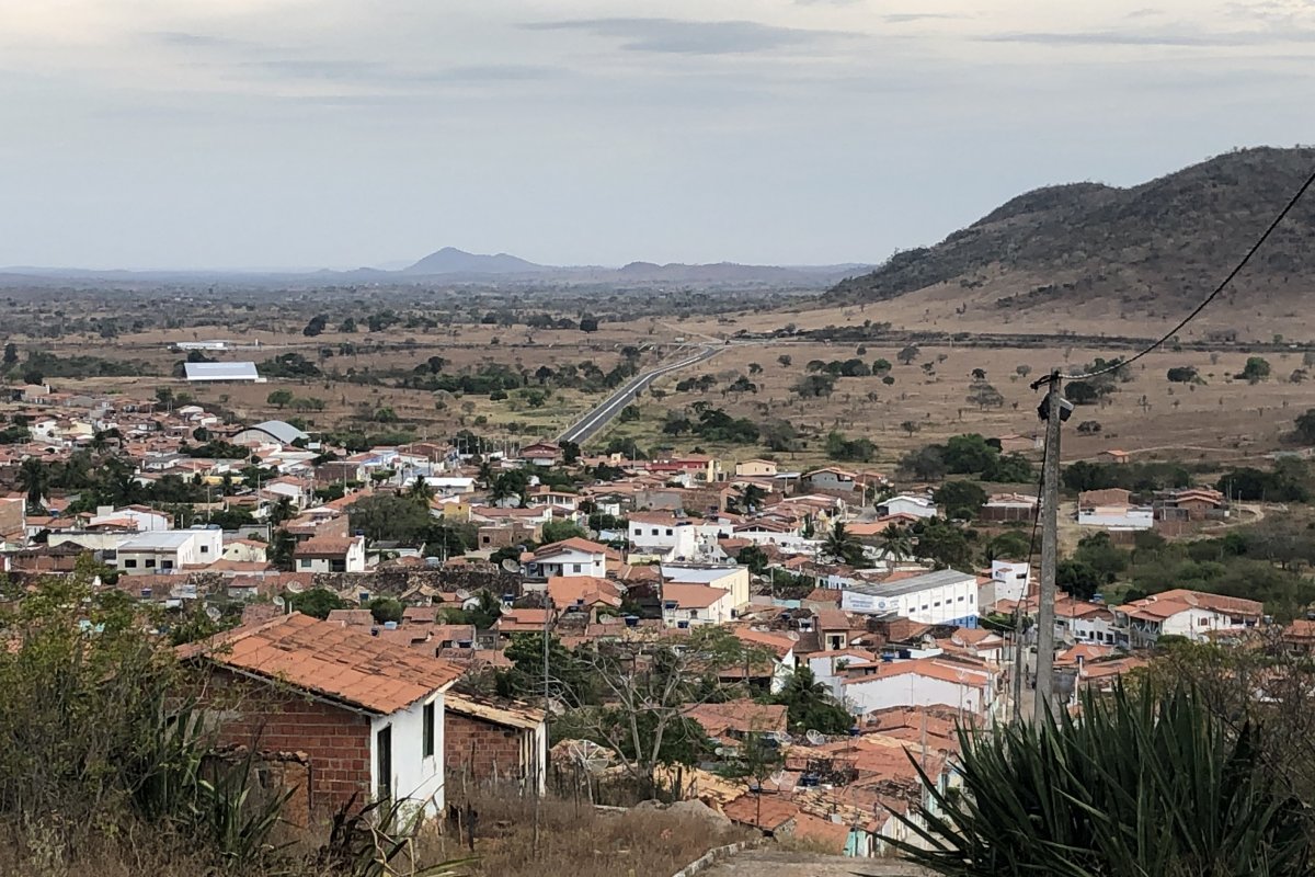 MP recomenda revogação de decreto municipal que proíbe entrada em Anguera