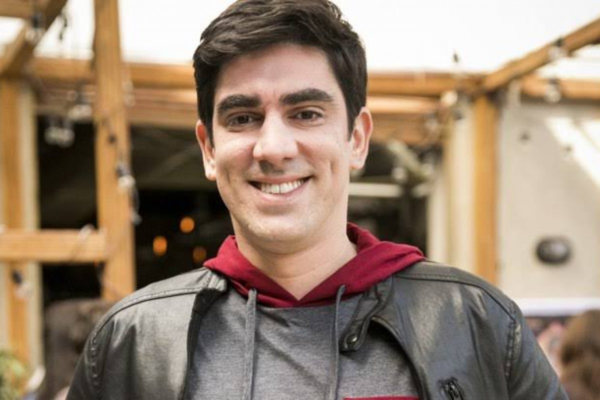 Marcelo Adnet revela abuso na infância e é atacado na web