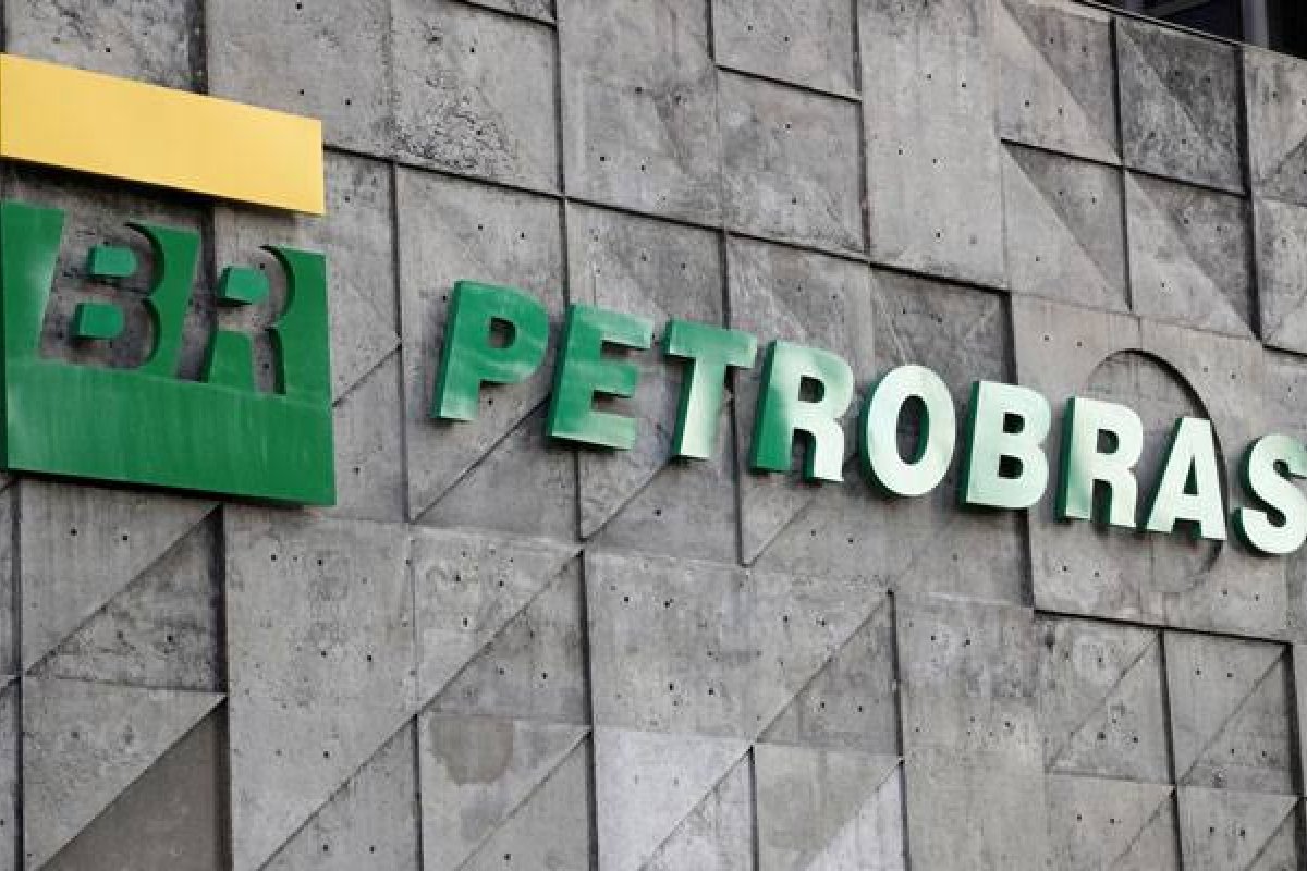 Pelo menos 45 plataformas de produção da Petrobras serão paralisadas