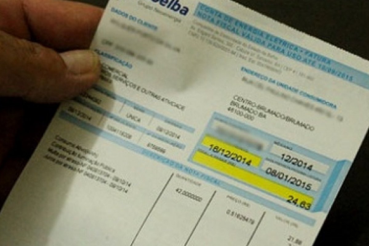 Aneel adia reajuste nas contas de luz da Coelba para julho