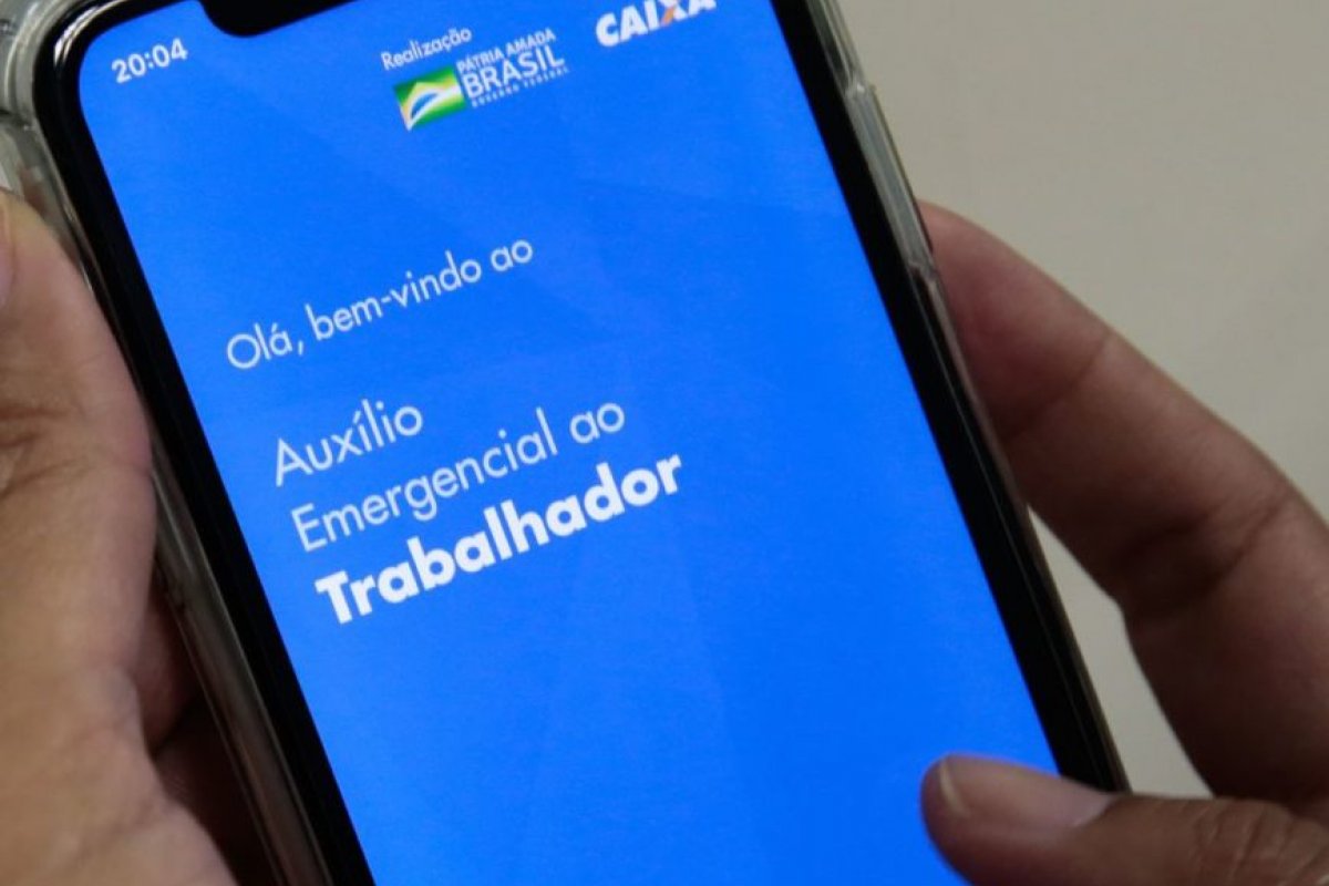 Câmara aprova projeto que estende auxílio de R$ 600 a outros grupos sociais