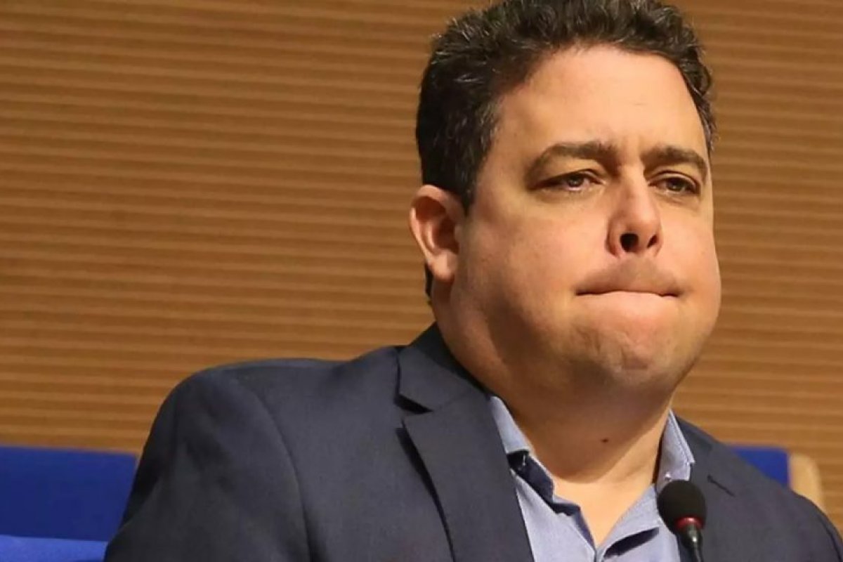 Mandado de Segurança pode afastar Felipe Santa Cruz da presidência da OAB