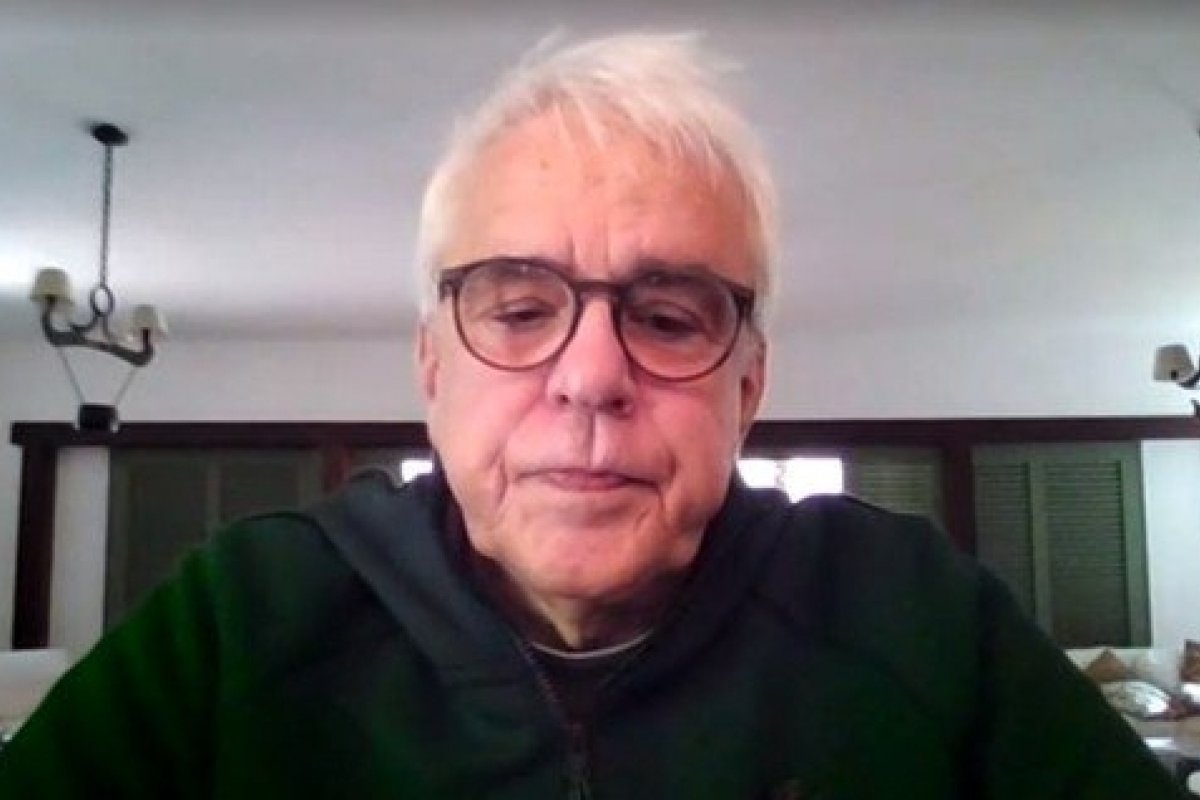 Presidente da Petrobras descarta demissão em massa 