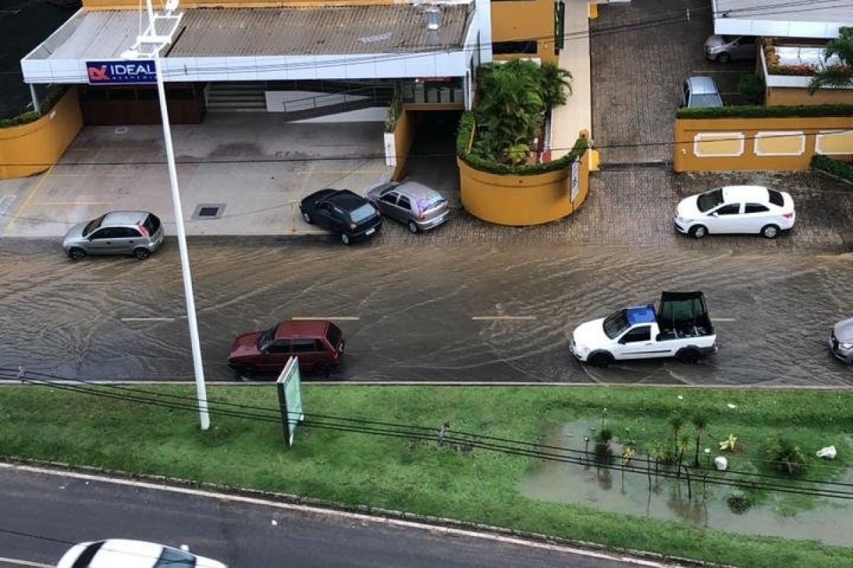 Codesal registra mais de 200 ocorrências após fortes chuvas em Salvador