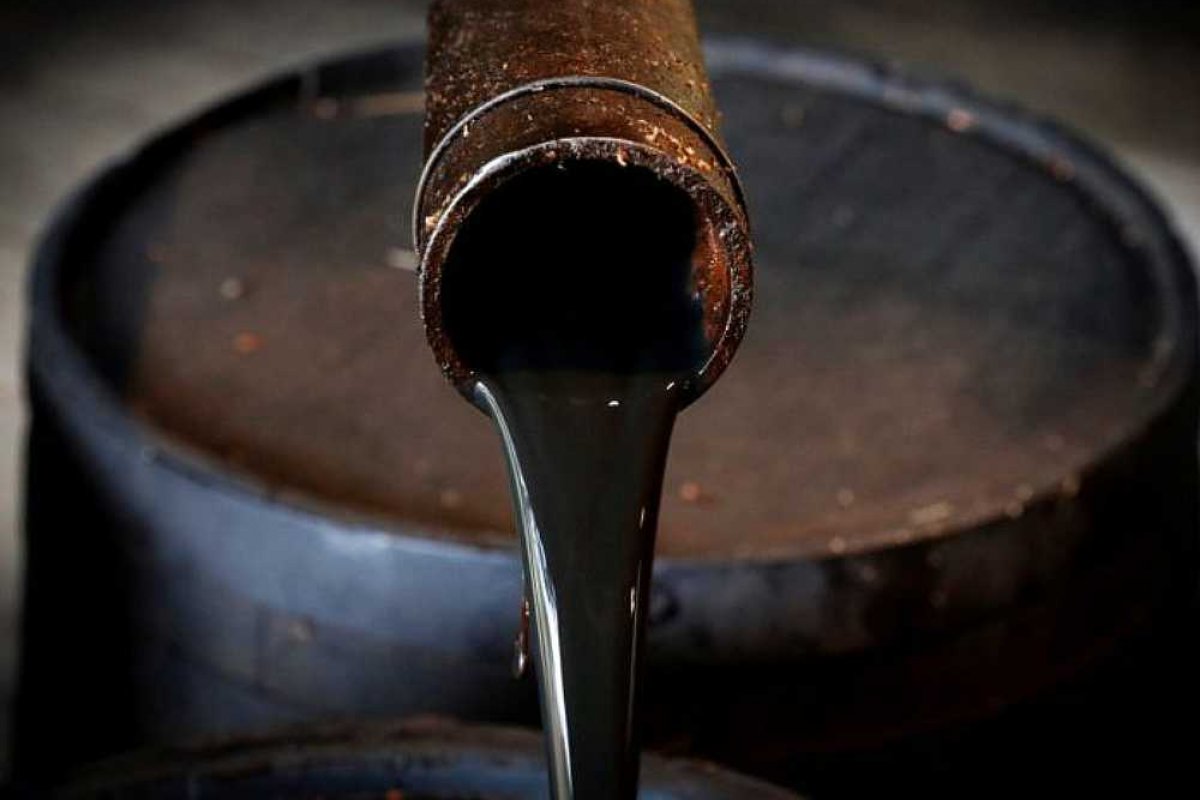 Petróleo atinge menores preços em 20 anos