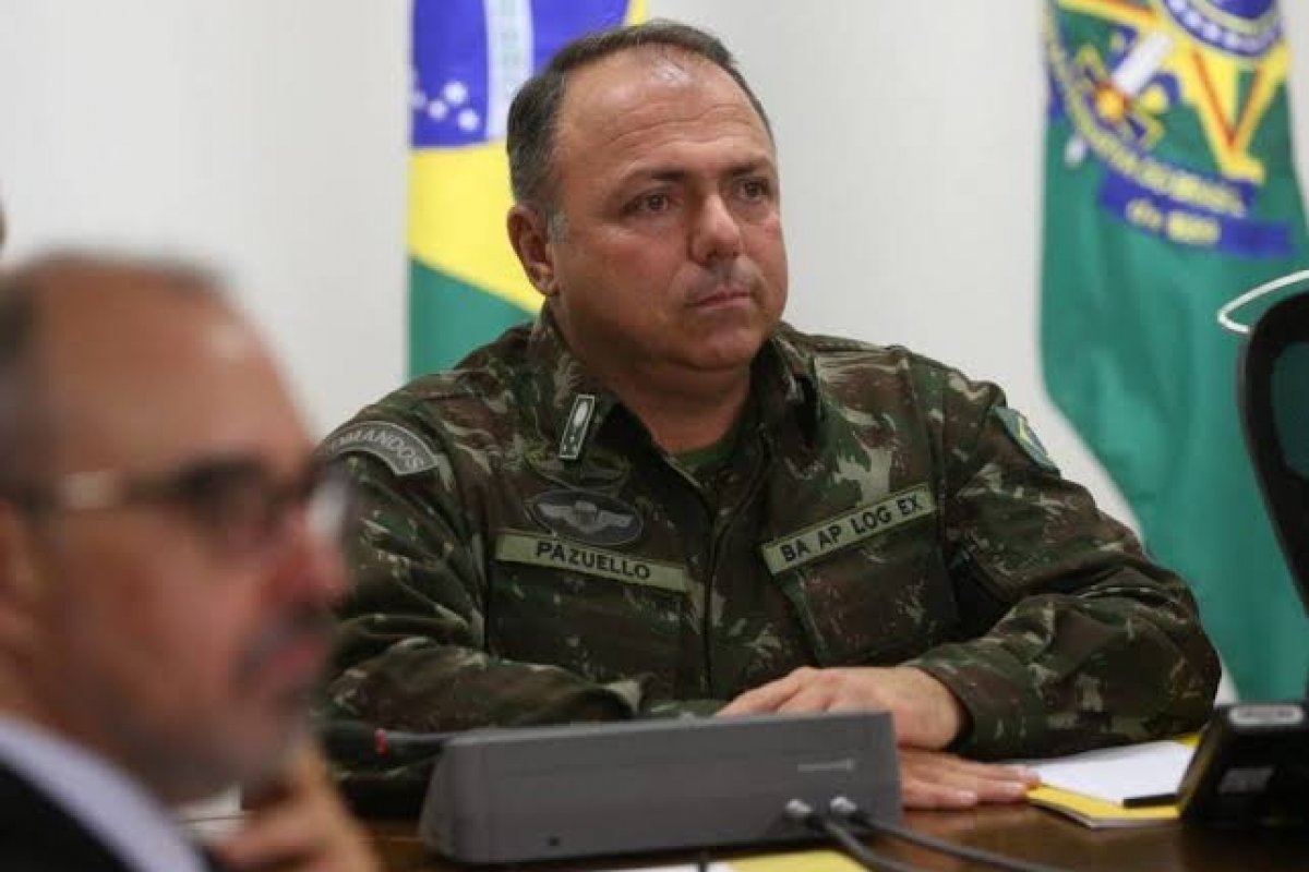 General Pazuello fiscalizará contratos e compras de Ex-ministro da Saúde 