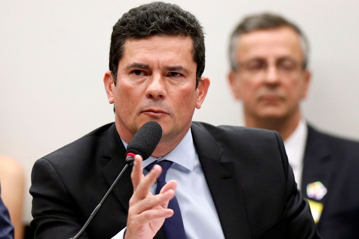 Balão vazio cheio de nada