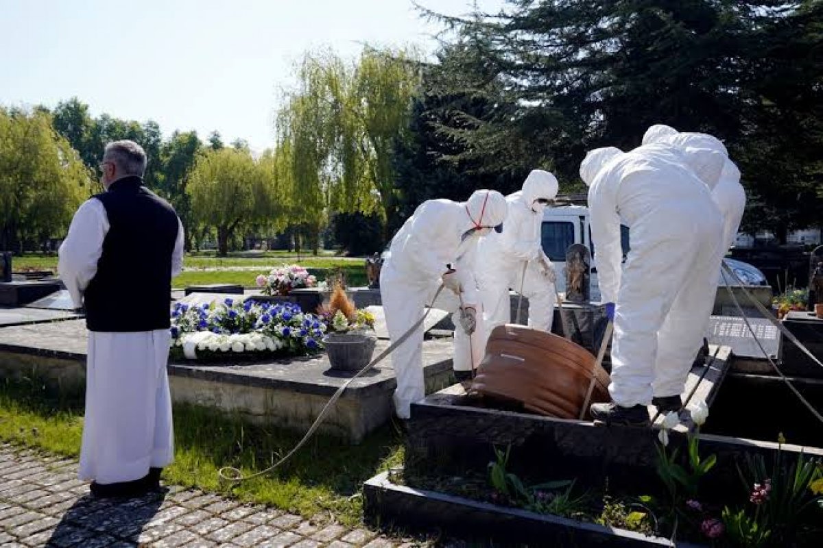 Setor funerário escreve carta para o governo e expõe sua exclusão nos debates sobre Covid-19