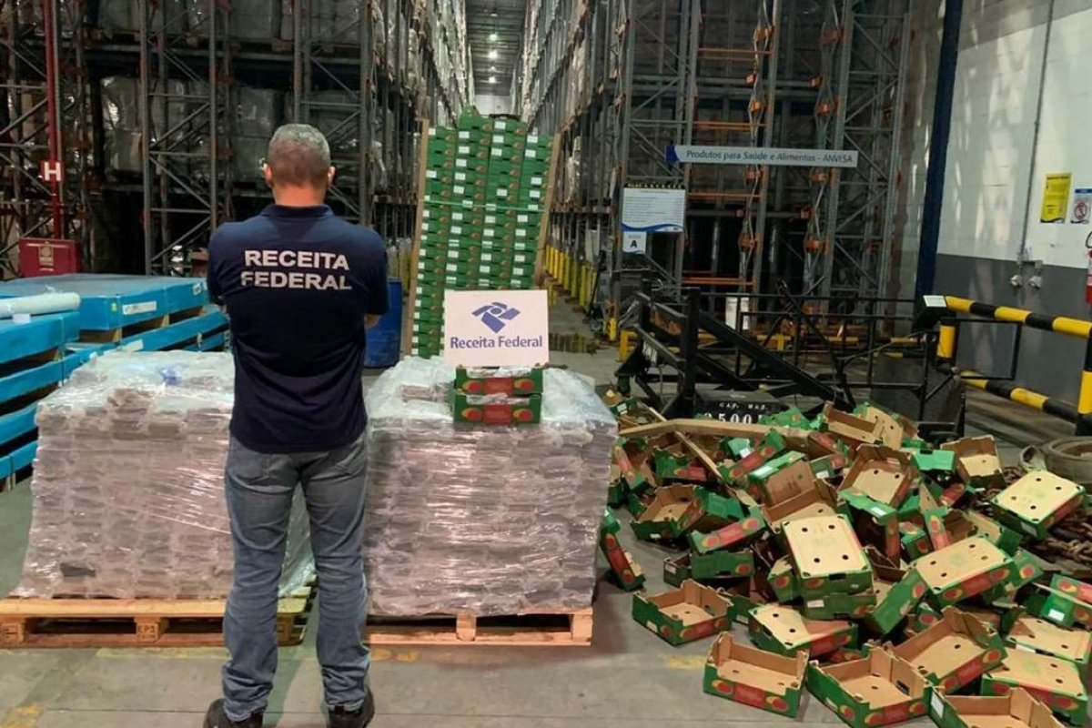  Mais de uma tonelada de cocaína é apreendida no porto de Salvador