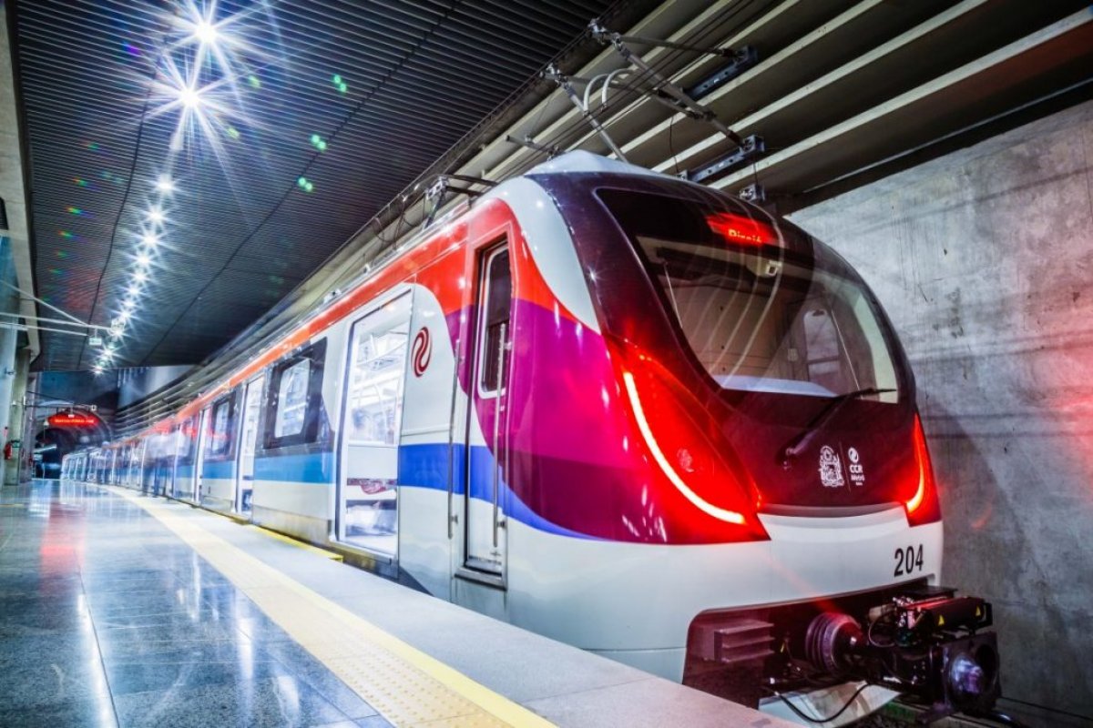 Usuários do metrô de Salvador serão obrigados a usar máscara para utilizar o serviço