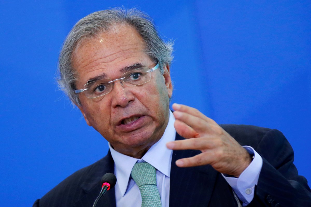 Paulo Guedes fala sobre combate ao coronavírus em coletiva no Palácio do Planalto 