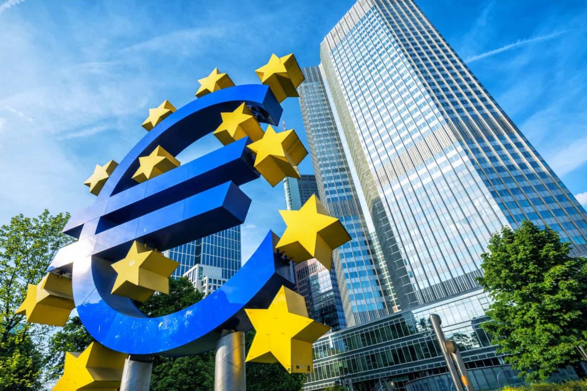 PIB da zona do euro cai 3,8% no primeiro trimestre de 2020