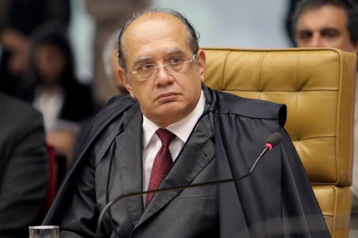 Ação de Eduardo Bolsonaro para suspender prorrogação da CPMI das fake news é rejeitada