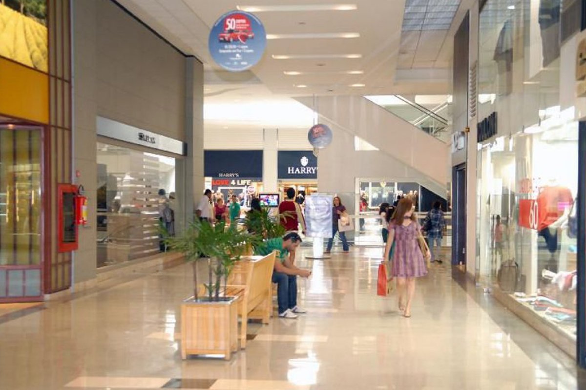 Vendas do Dia das Mães deve ter redução de quase 60% este ano, estima CNC