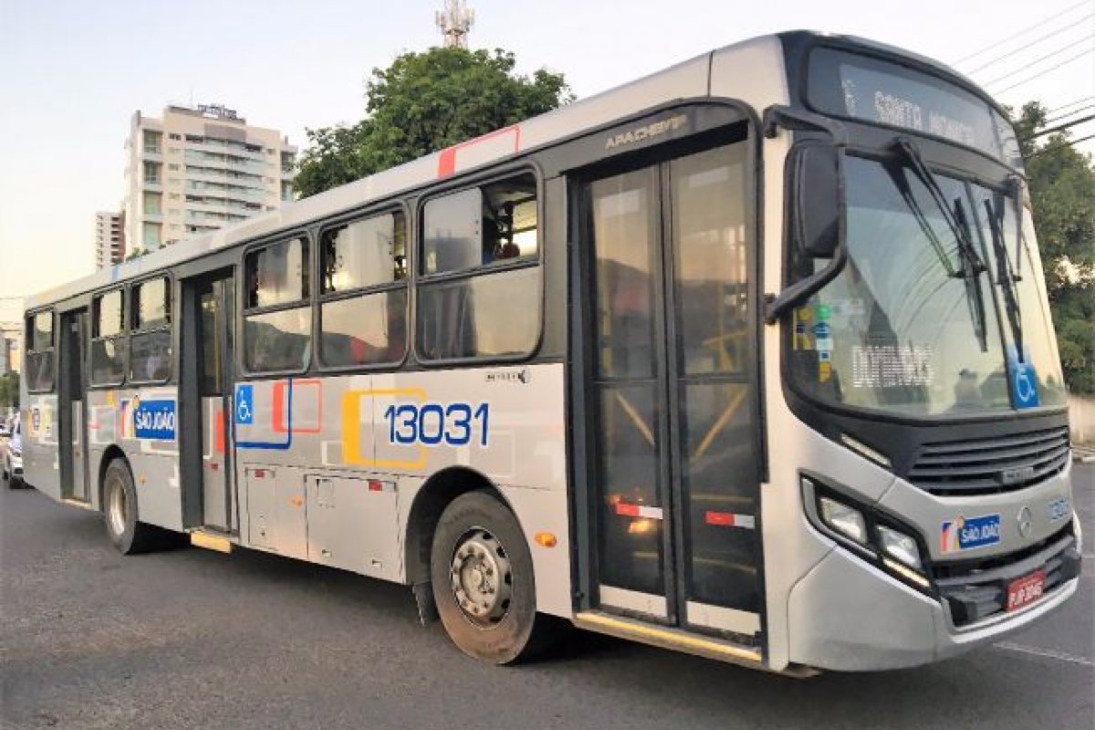 Feira de Santana: MPT pede suspensão das demissões de rodoviários 