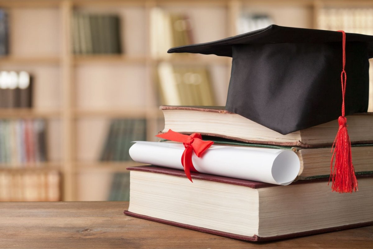 Universidade Estadual do Maranhão publica edital para revalidação de diploma de médicos