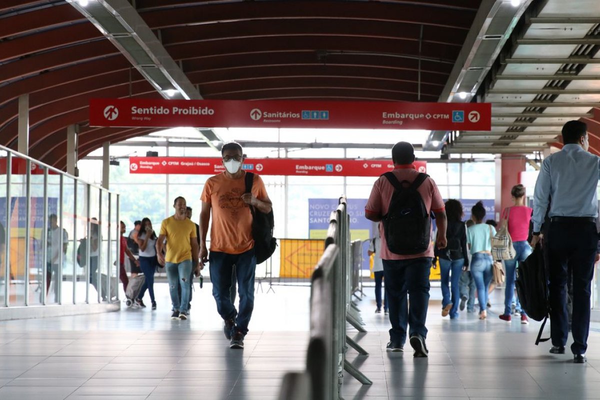 Covid-19: morte em SP cresce com mais velocidade entre crianças e jovens