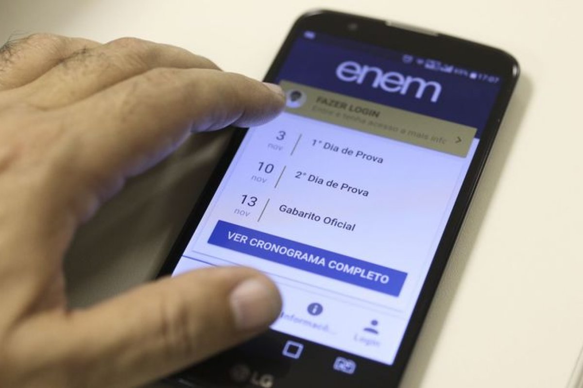 Vagas para primeira versão do Enem Digital esgotam em Salvador e Feira de Santana
