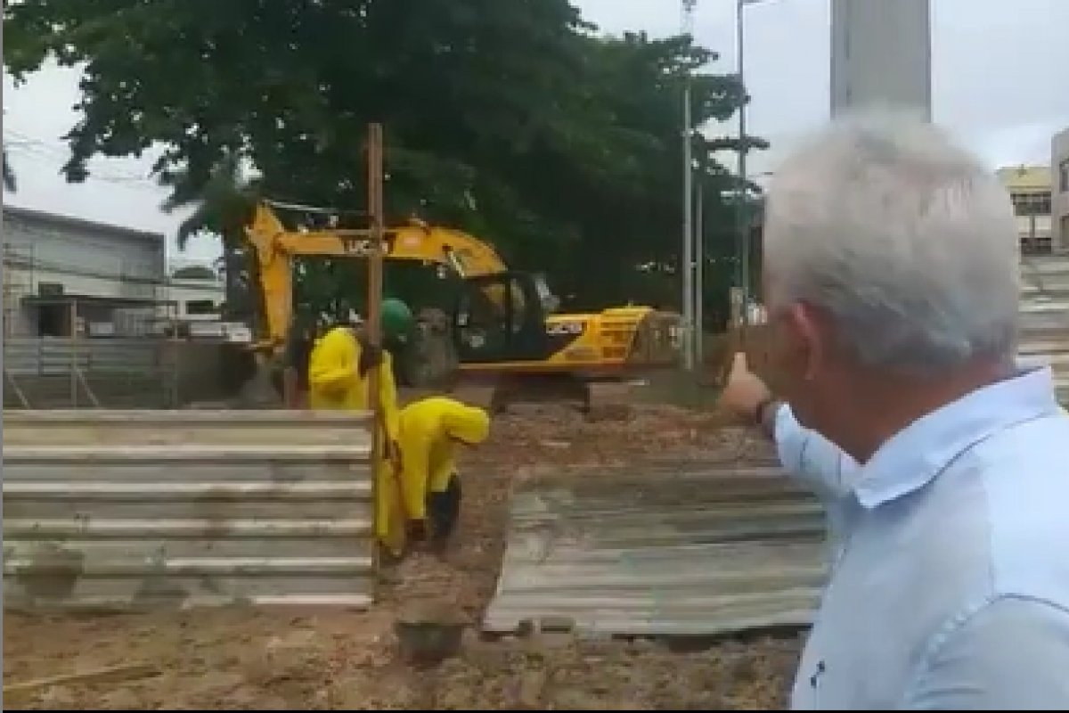 Perfil do Instagram denuncia criação de posto de gasolina da Adhemar de Barros, na Ondina 
