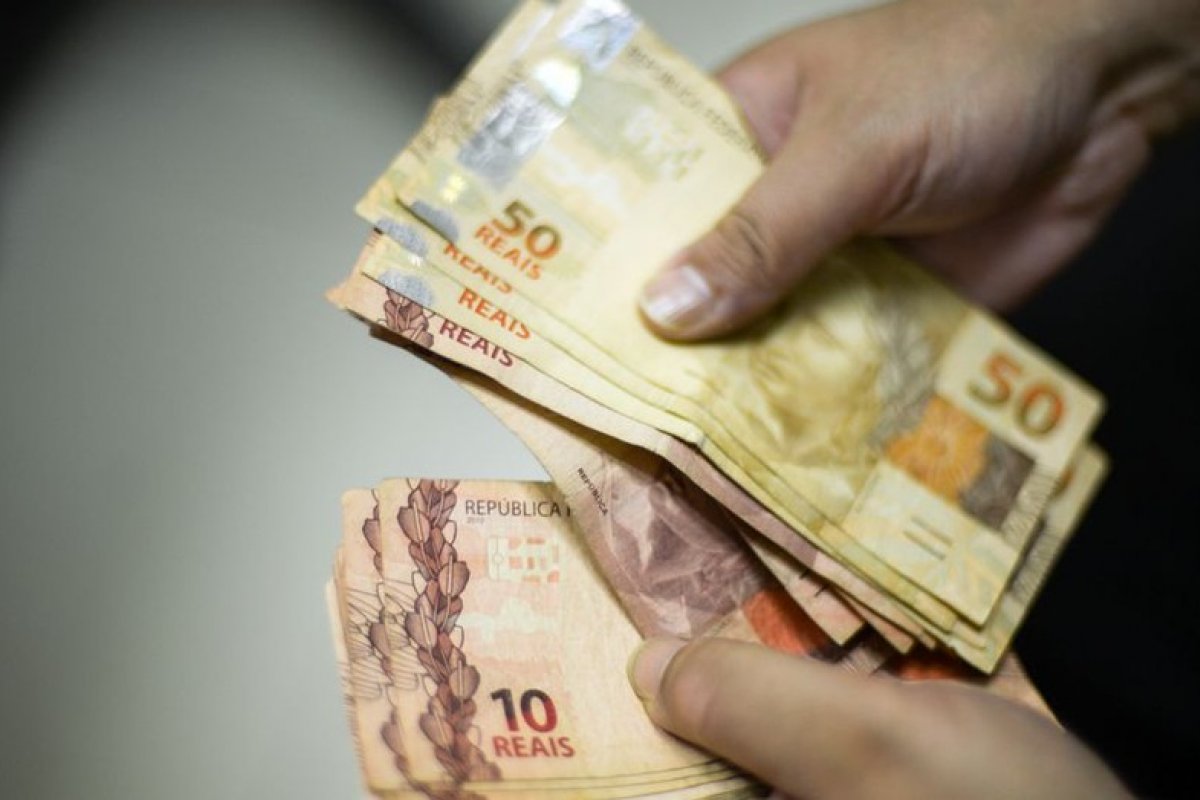 Mais de 4 milhões de informais na Bahia devem receber auxílio de R$ 600