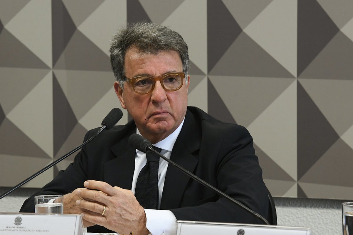 PGR pede que PF ouça empresário que relatou vazamento a Flávio Bolsonaro 