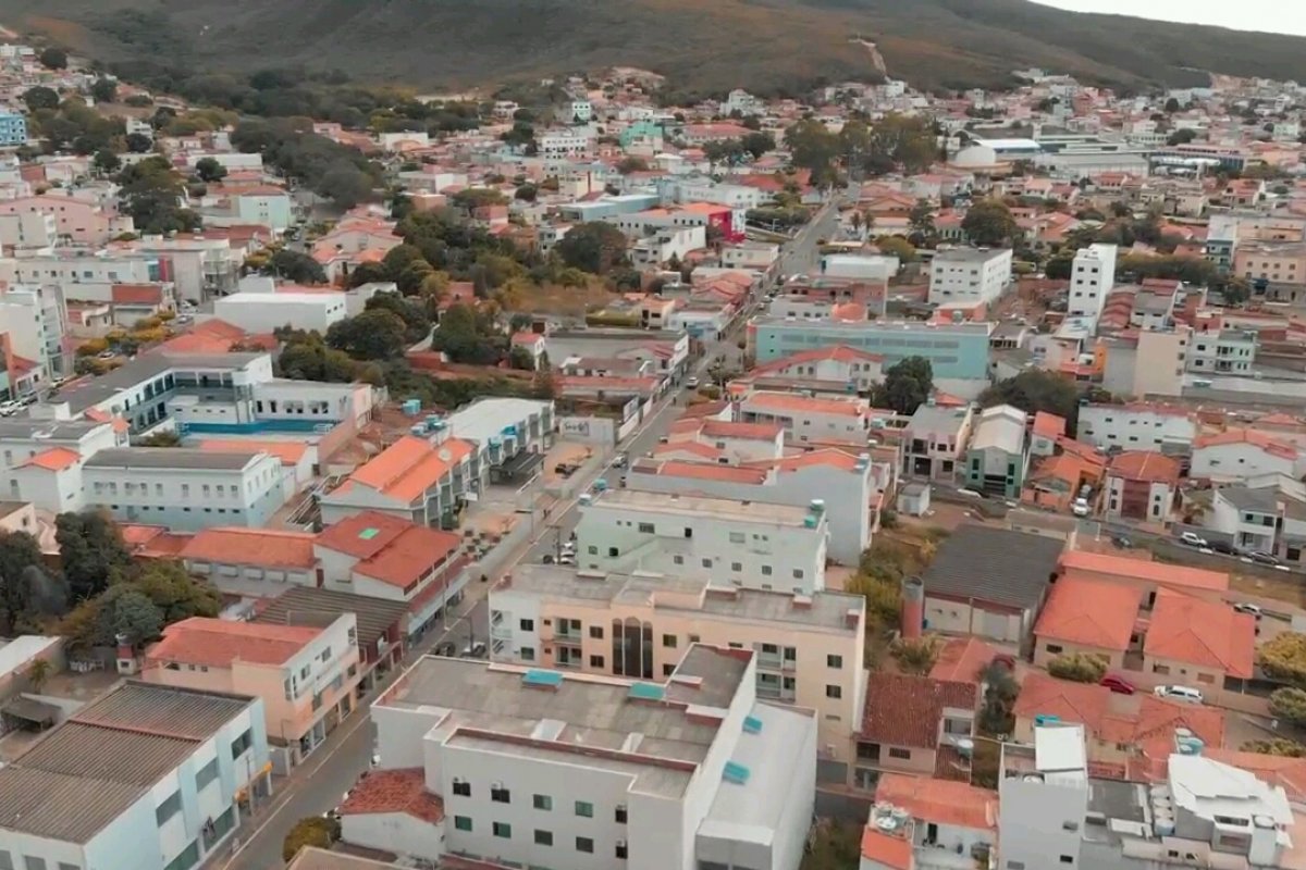  MP acompanha execução de obras de hospital em Caetité destinado ao tratamento da Covid