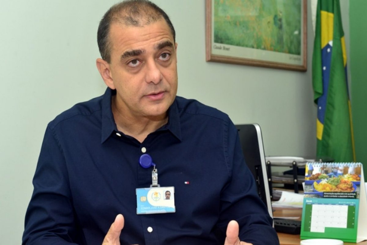 TCE responsabiliza ex-secretário de saúde do Rio por superfaturamento em compra de respiradores