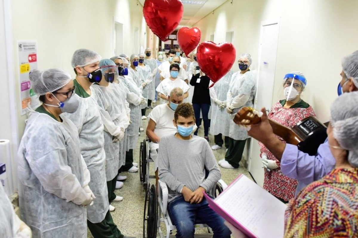 Brasil ocupa a quarta posição no número de curados da Covid-19 no mundo 