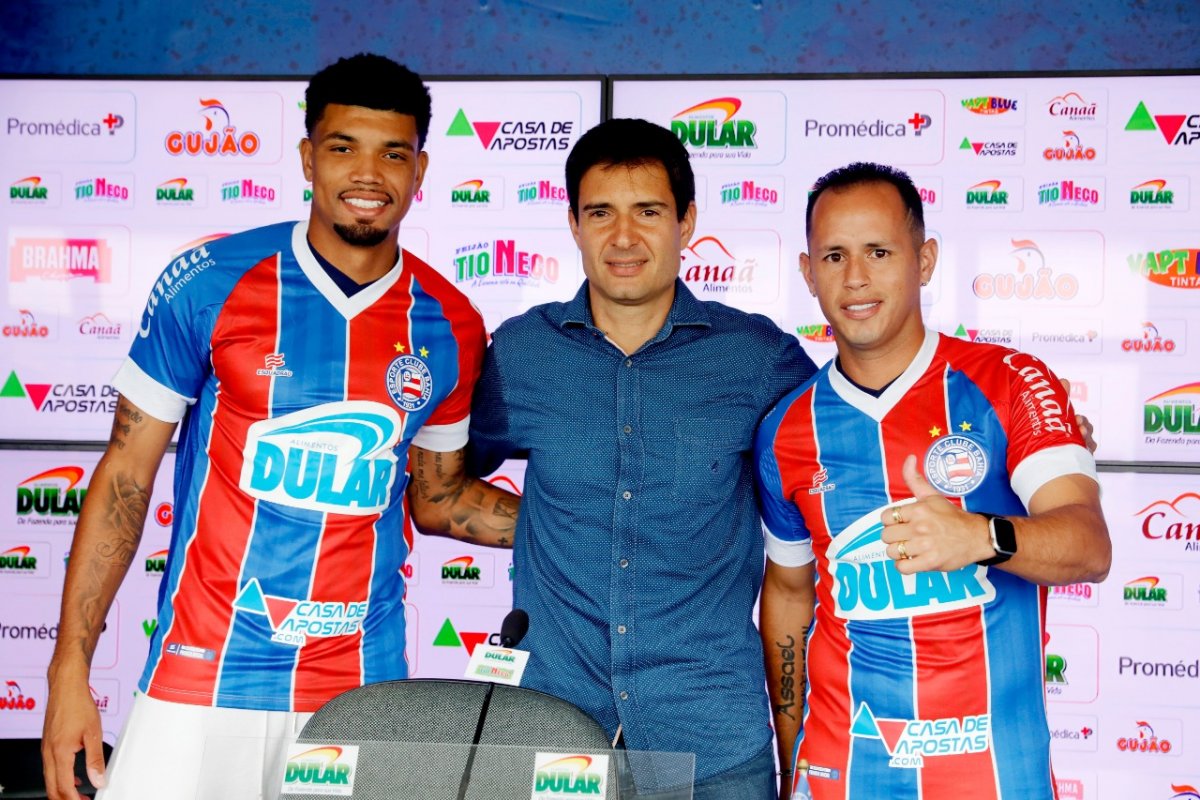 Bahia apresenta Guerra e Juninho como novos reforços