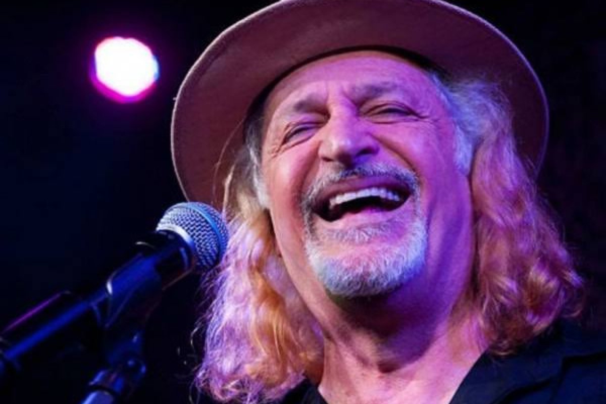 Alceu Valença anuncia mais uma live 