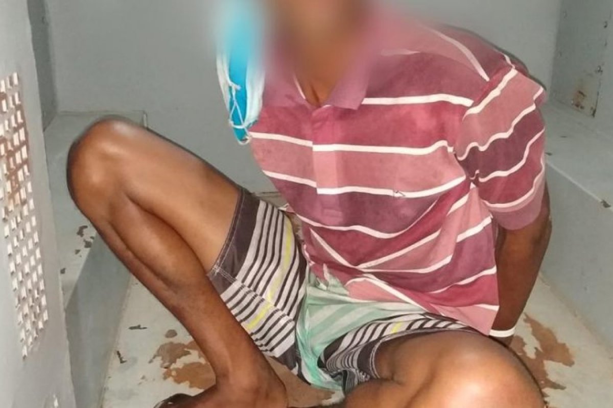 Suspeito de assaltar ônibus é preso no bairro de Santo Inácio, em Salvador 