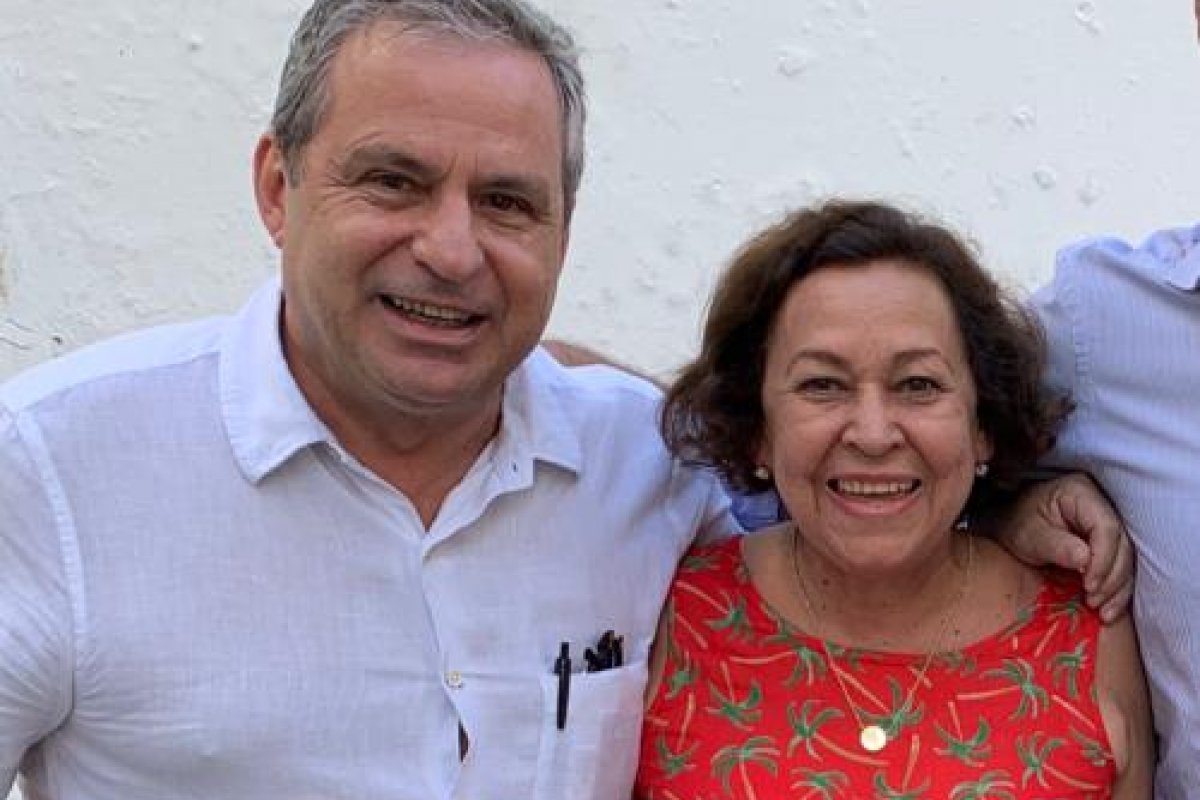  Lídice da Mata e Tadeu Alencar protocolam representação contra o ministro-chefe do GSI