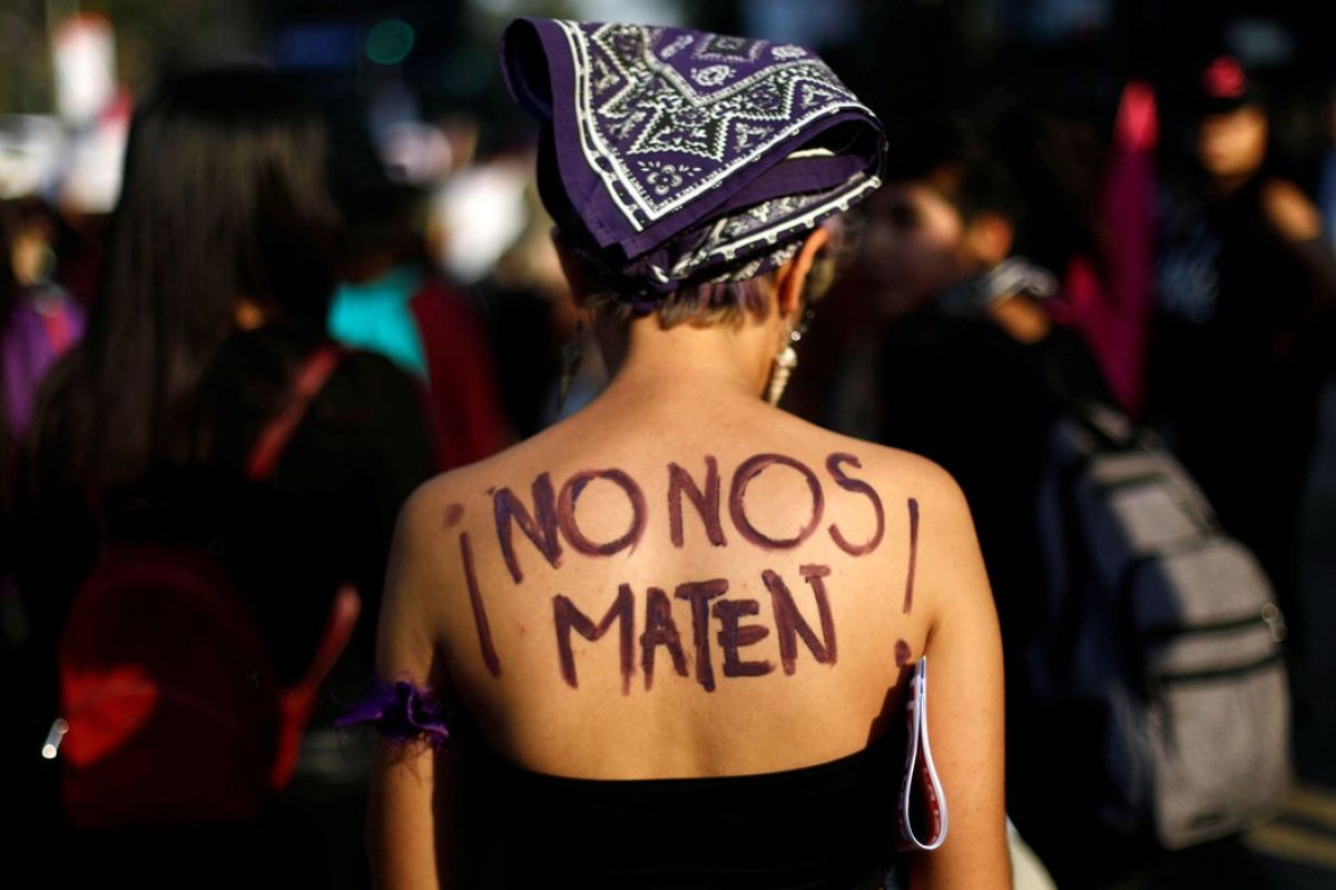 Ligue 180 registra aumento de 36% em casos de violência contra mulher durante o isolamento social