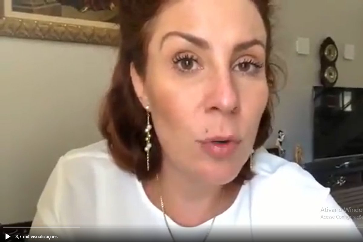 "A ideia é que o PL 2630 não entrasse em votação,ela está com vários erros", diz deputada Carla Zambelli