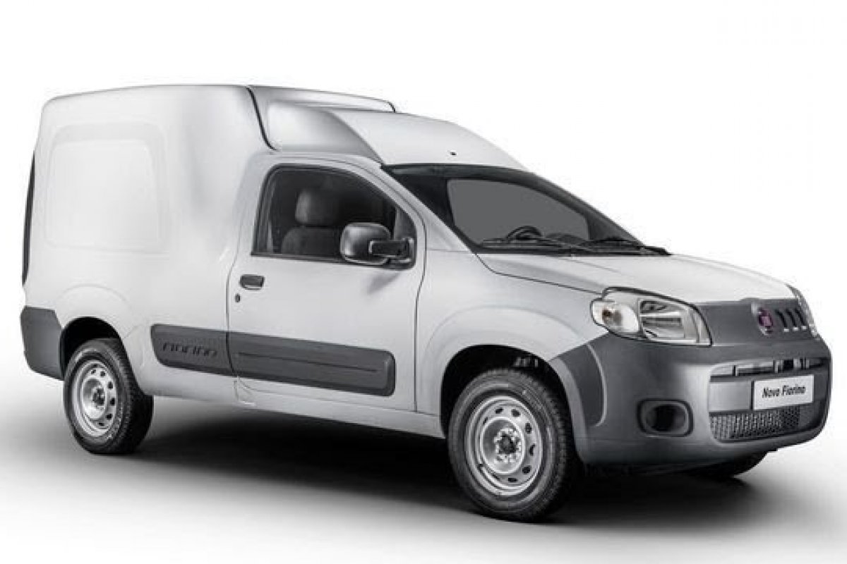 Sem usar base da nova Strada, Fiat apresenta Fiorino 2021 