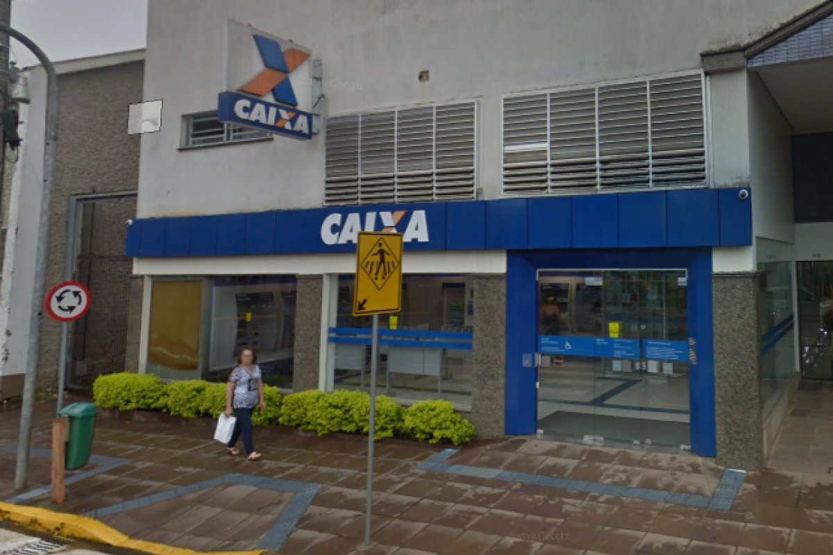 Nascidos em maio já podem sacar o auxílio emergencial nesta quinta (4)