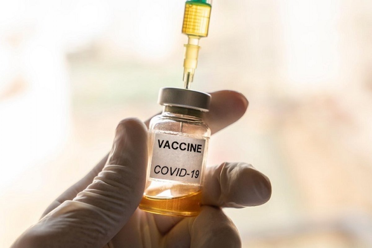 Brasil negocia possibilidade de fabricar vacina contra o coronavírus