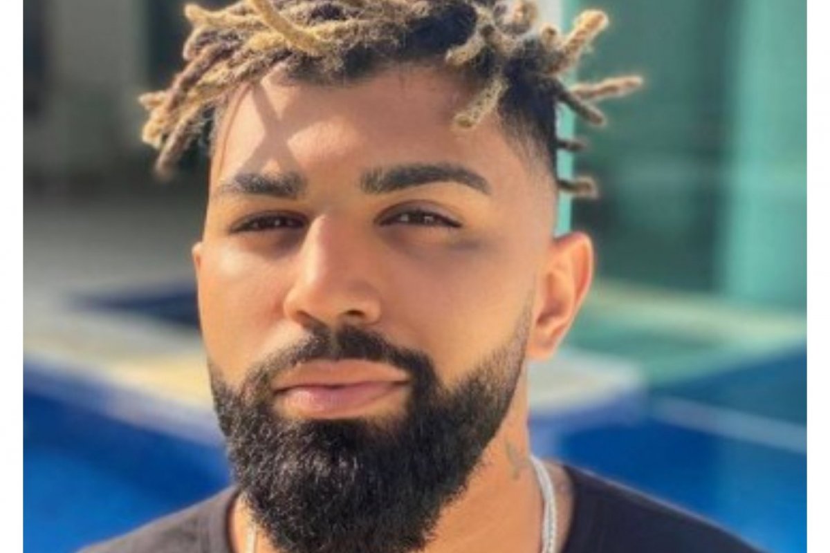 Gabigol, do Flamengo, volta a usar dreads