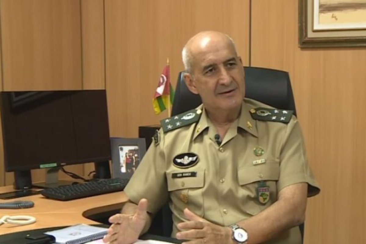 General Ramos afirma que não há risco de golpe caso oposição "não estique a corda"